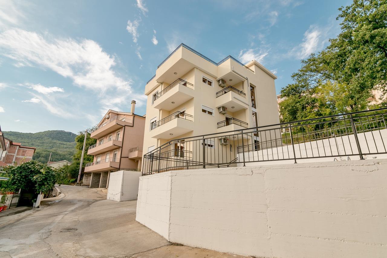 Apartman Sunnyapartments *