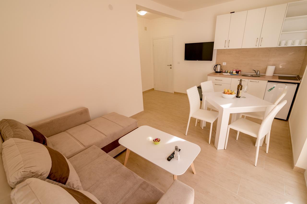 Apartman Sunnyapartments *
